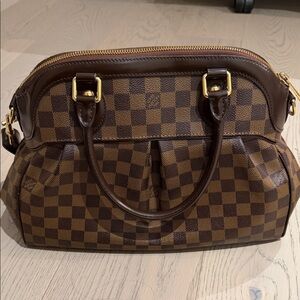 Louis Vuitton Brown Checkered Leather Satchel Handbag